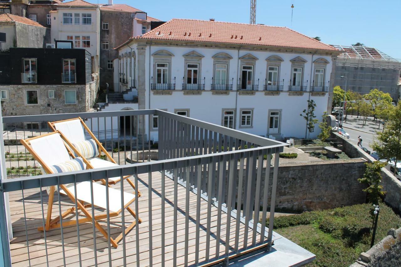 Amazing Penthouse Apartment In Historic Порто Екстериор снимка
