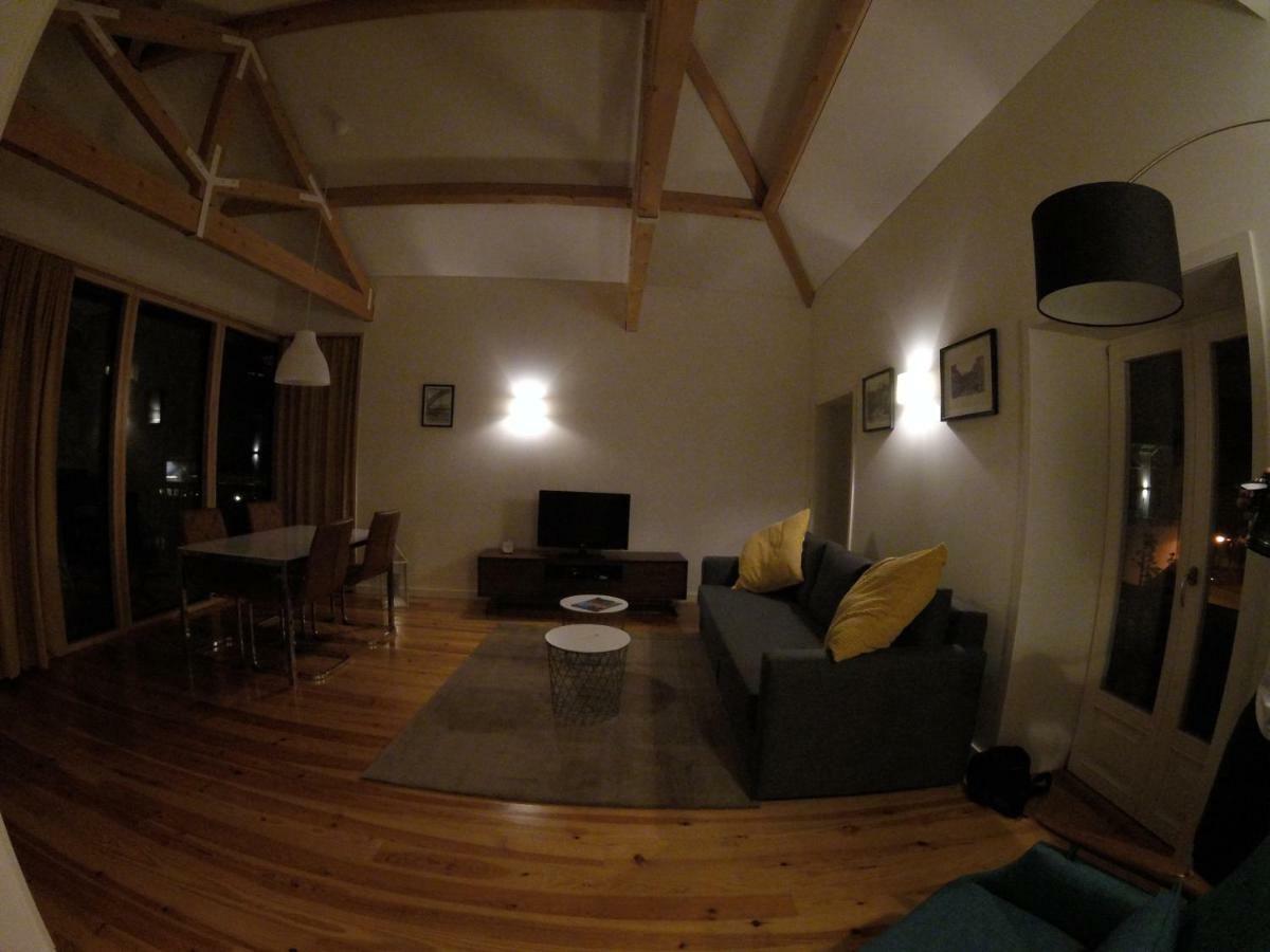 Amazing Penthouse Apartment In Historic Порто Екстериор снимка